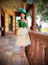 Load image into Gallery viewer, Surie Leafs top