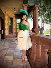 Load image into Gallery viewer, Surie Leafs top