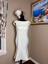 Load image into Gallery viewer, Christine Dress
Christine Kennedy
Christine Designer
Fishtail
Shoulder off
Cream dress
Mother of groom
Mother of bride
Prom dress
Ascot looks