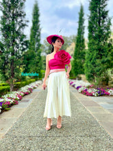 Load image into Gallery viewer, Rose 3D flower top in violet