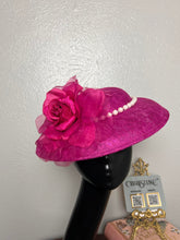 Load image into Gallery viewer, Queen hat in fuchsia