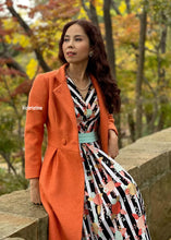 Load image into Gallery viewer, Audrey coat in Breakfast at Tiifany's