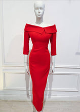 Load image into Gallery viewer, Melina dress in solid Red - Shop women style vintage, Audrey Hepburn jackets online -Christine