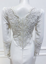 Load image into Gallery viewer, Diana Gown in solid white - Shop women style vintage, Audrey Hepburn jackets online -Christine