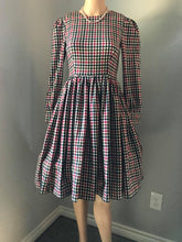Load image into Gallery viewer, Loren Dress in Autumn Plaid Checkered size S - Shop women style vintage, Audrey Hepburn jackets online -Christine