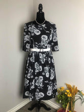 Load image into Gallery viewer, Abi Dress in white Rose silk - Shop women style vintage, Audrey Hepburn jackets online -Christine