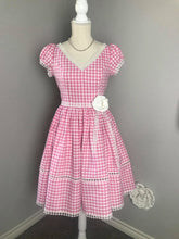 Load image into Gallery viewer, Elisa Dress in Gingham pink linen size S - Shop women style vintage, Audrey Hepburn jackets online -Christine