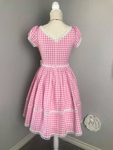Load image into Gallery viewer, Elisa Dress in Gingham pink linen size S - Shop women style vintage, Audrey Hepburn jackets online -Christine