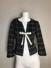 Load image into Gallery viewer, Vivian Collar suit - Shop women style vintage, Audrey Hepburn jackets online -Christine