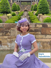 Load image into Gallery viewer, Layla Dress in Polka Dots Rayon - Shop women style vintage, Audrey Hepburn jackets online -Christine