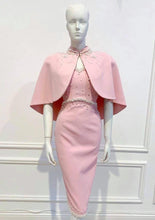 Load image into Gallery viewer, Susana dress in pink matching cape - Shop women style vintage, Audrey Hepburn jackets online -Christine