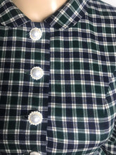 Load image into Gallery viewer, Liz set in gingham