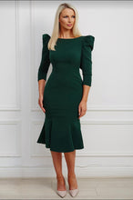 Load image into Gallery viewer, Joana dress in solid green - Shop women style vintage, Audrey Hepburn jackets online -Christine