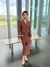 Load image into Gallery viewer, Flor set in Brown
