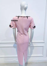 Load image into Gallery viewer, Lindy dress in Pink
