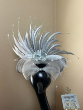 Load image into Gallery viewer, Grey hat with flower bow and flower on back
