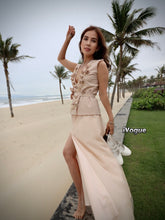 Load image into Gallery viewer, Rose 3D set in beige
