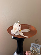 Load image into Gallery viewer, Queen Brown Ivory hat
