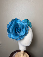 Load image into Gallery viewer, Turquouse halo facisnator matching dress
