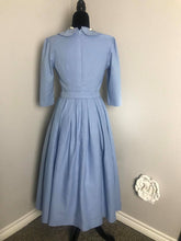 Load image into Gallery viewer, Kennedy Dress in Linen - Shop women style vintage, Audrey Hepburn jackets online -Christine
