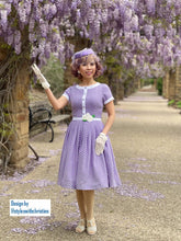 Load image into Gallery viewer, Layla Dress in Polka Dots size S - Shop women style vintage, Audrey Hepburn jackets online -Christine
