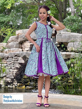 Load image into Gallery viewer, Lobell Dress in Bloom flower silk cotton - Shop women style vintage, Audrey Hepburn jackets online -Christine
