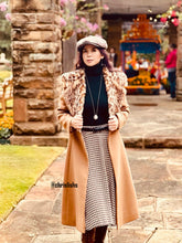 Load image into Gallery viewer, Leopard Coat in Brown Leopard fur neck collar
