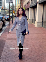 Load image into Gallery viewer, Christine dress in Hounds Tooths Black
