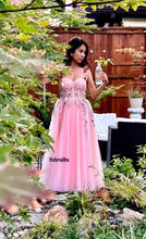 Load image into Gallery viewer, Carolina Gown
