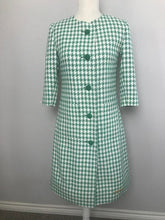 Load image into Gallery viewer, Kennedy Coat set in Hounds Tooths green
