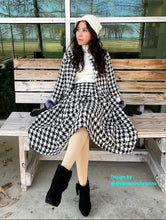 Load image into Gallery viewer, Lisa Collar suit in Tweed plaid patterns - Shop women style vintage, Audrey Hepburn jackets online -Christine
